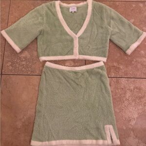 Sabo Skirt Green and Cream Fuzzy Set